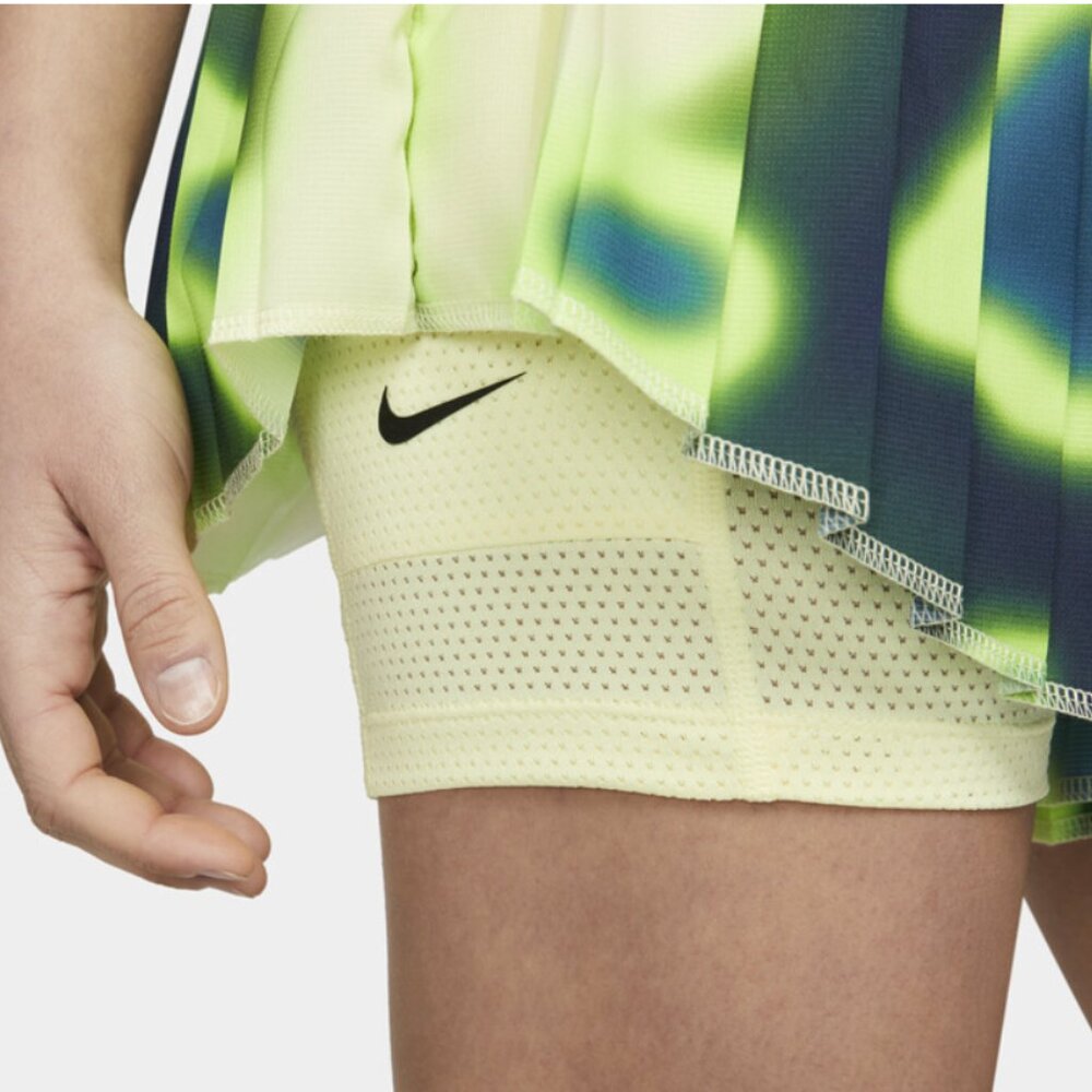 Nike Naomi Osaka Green Yellow Tie Dye Tennis Athletic Shorts XL - Picture 3 of 7